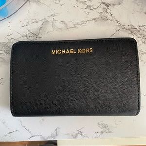 Micheal more wallet